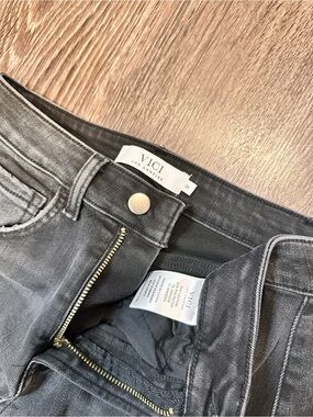 VICI Collection *never worn* Wild Honey High-Rise Washed Black Jeans